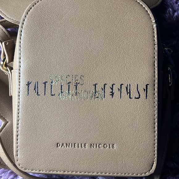 Grogu crossbody bag - Picture 6 of 10